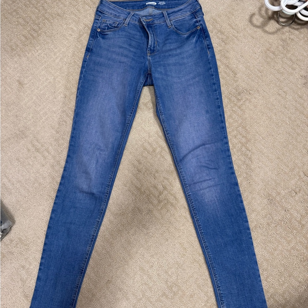 Old Navy Rockstar Super Skinny Mid Rise